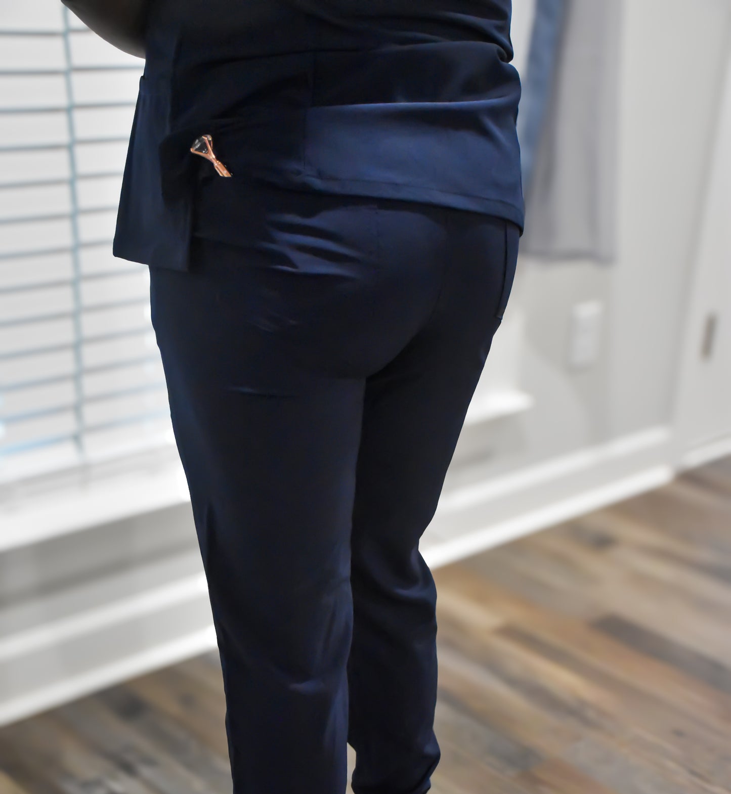 Women's 5-Pocket Medical Uniform Jogger Scrub Set
