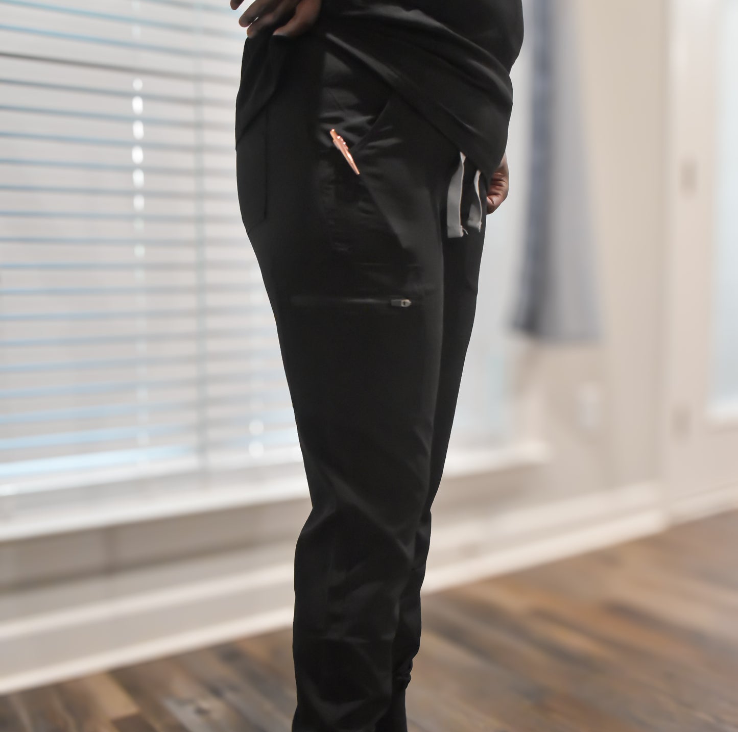 Women's 5-Pocket Medical Uniform Jogger Scrub Set