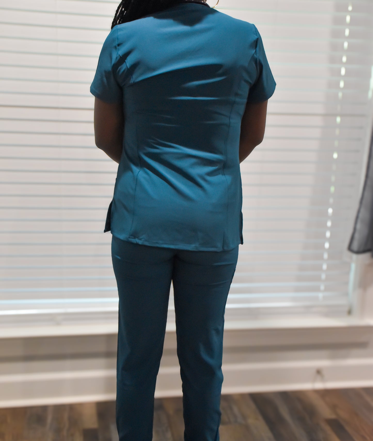 Women's 5-Pocket Medical Uniform Jogger Scrub Set
