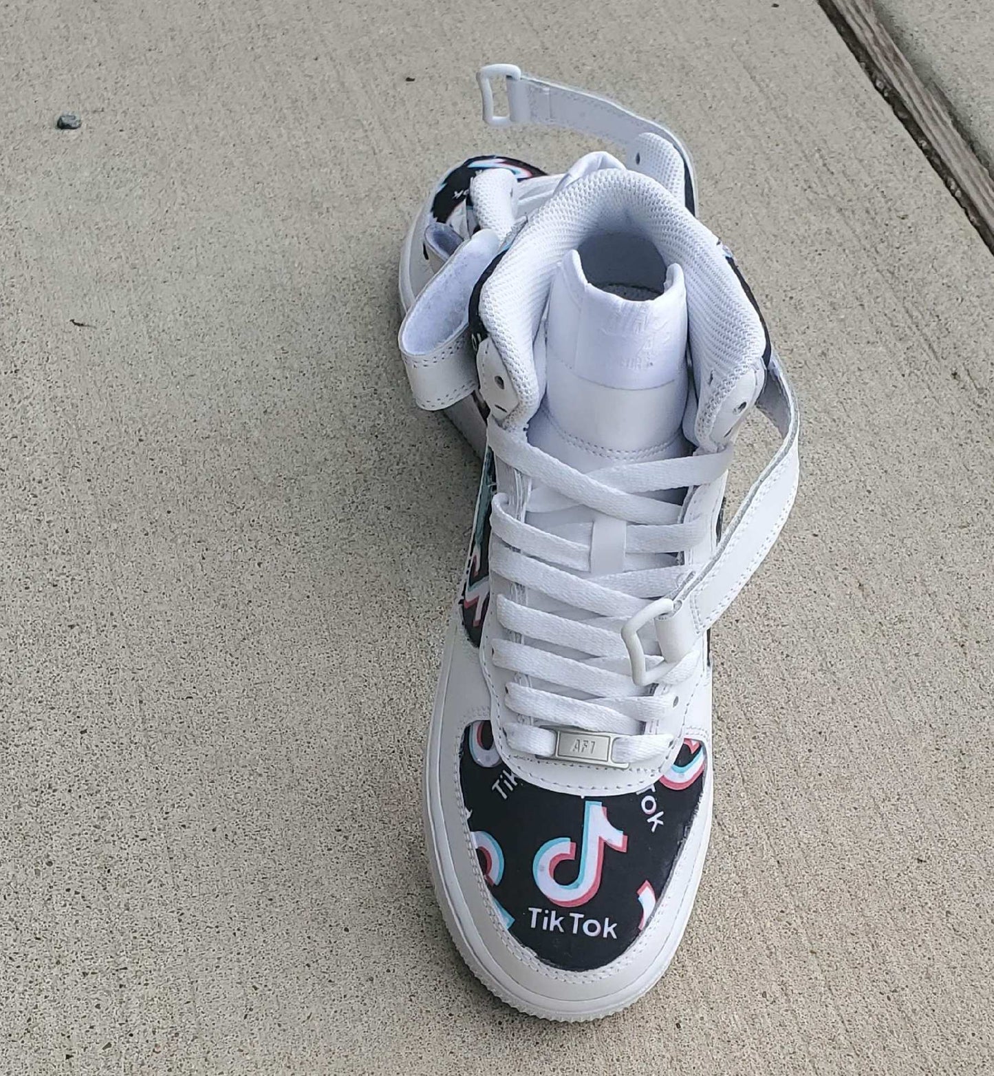 TikTok Blues AIR FORCE 1 (AF-1) High Tops