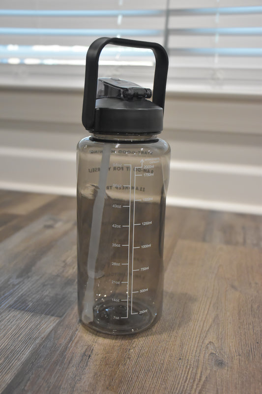 Leakproof Reusable 2 Liter Flip Straw & Time Tracker Water Jug Bottle - BPA Free